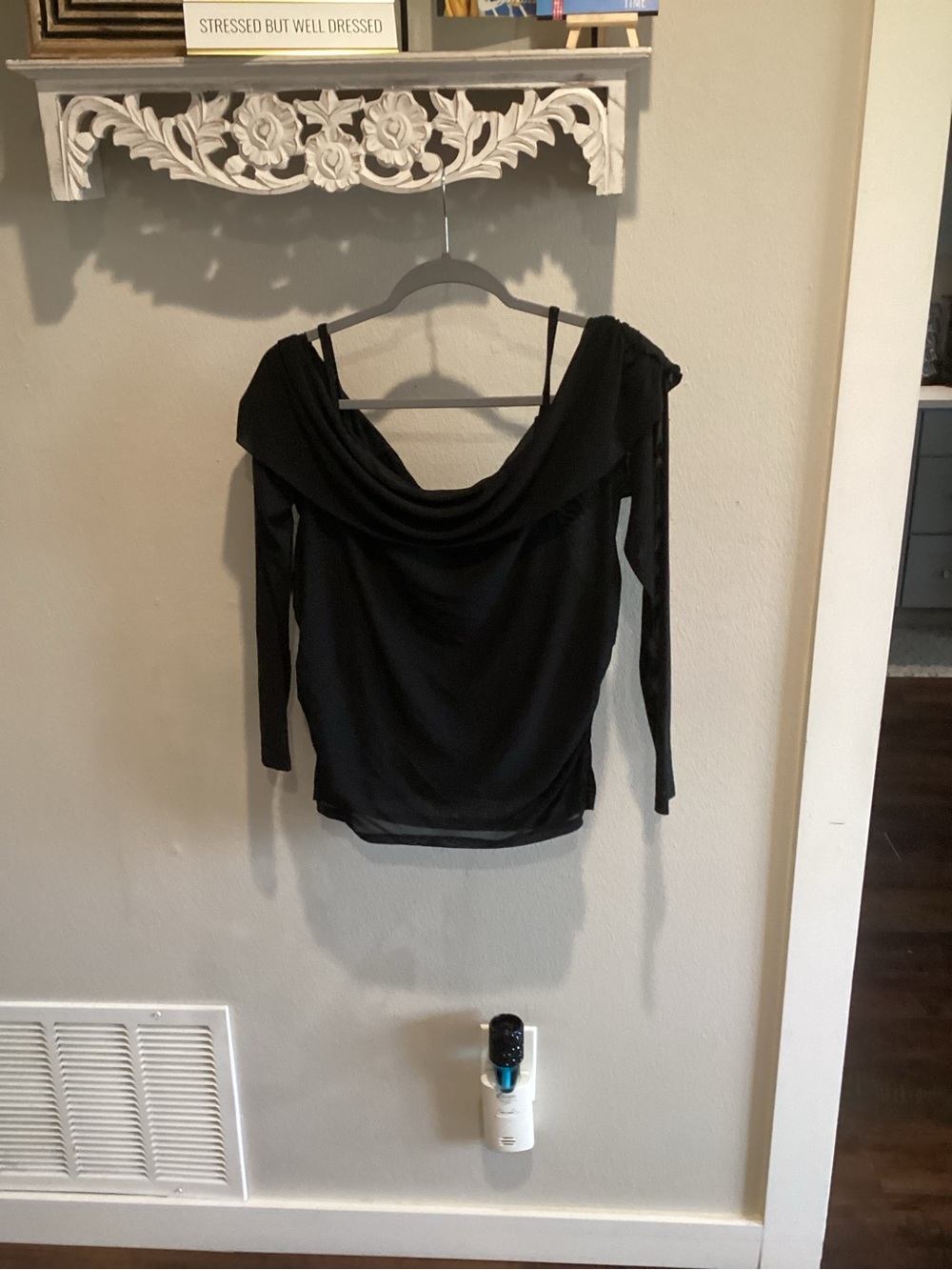 50% Off! 3 Days Only! NWT - Torrid - Black Draped Off-Shoulder Top - Sz 14w!!! - Picture 8 of 9